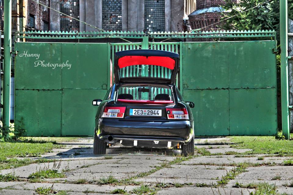 563591_628374297214301_1576176816_n