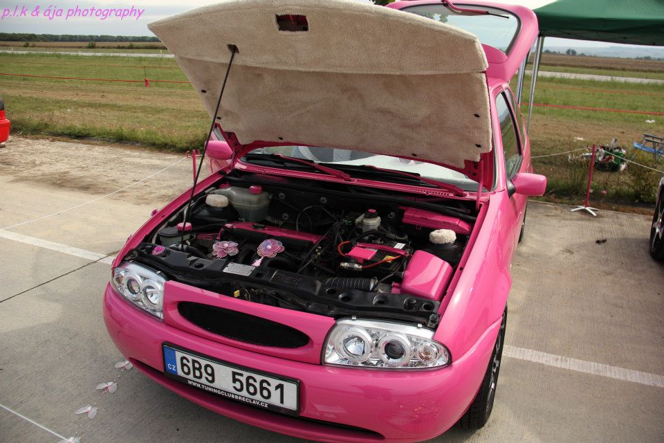 598678_3232036179039_236016851_n