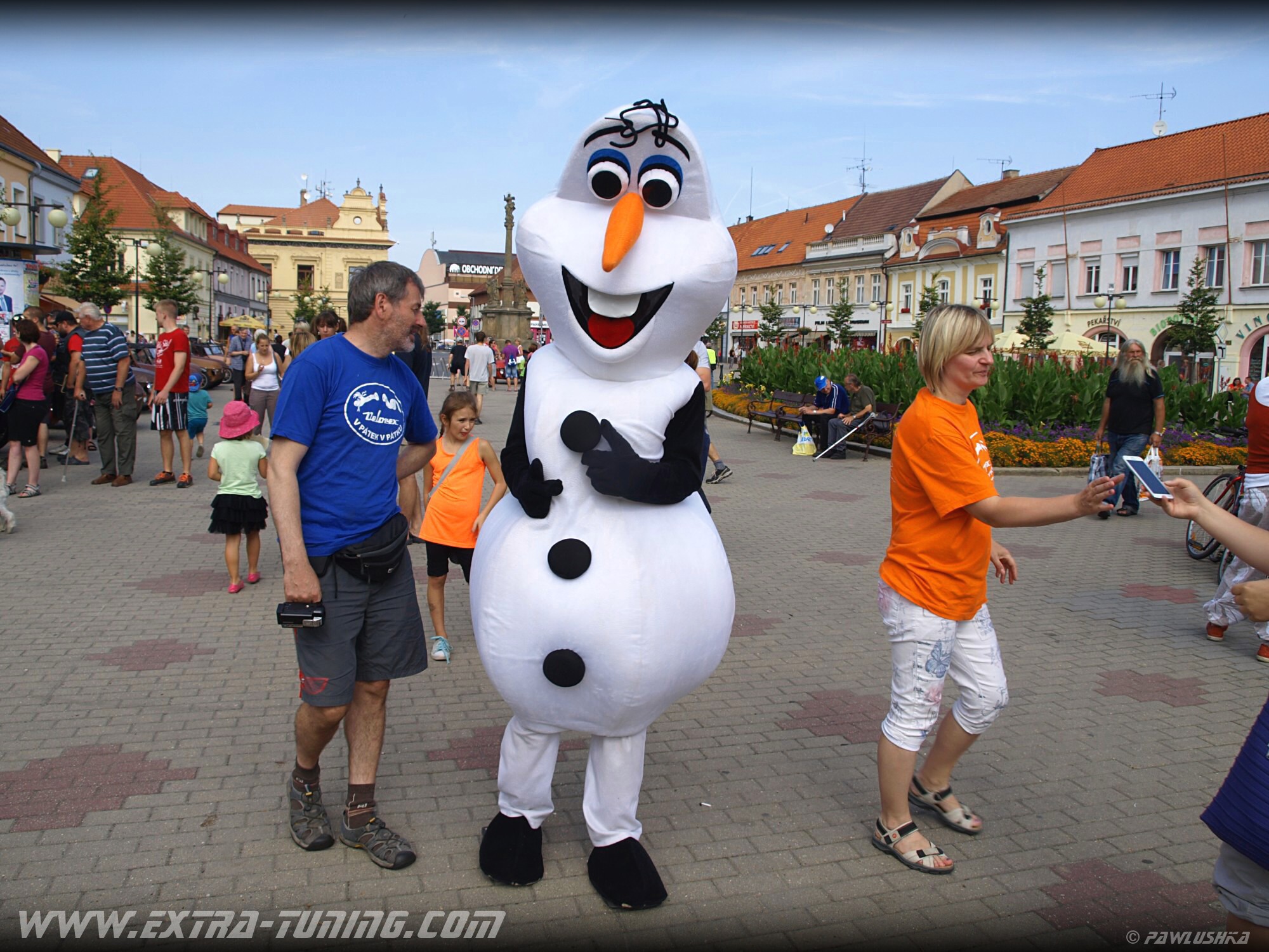 OLYMPUS DIGITAL CAMERA